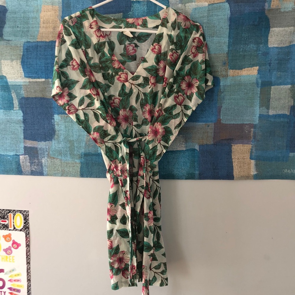 H&M Belted Top
